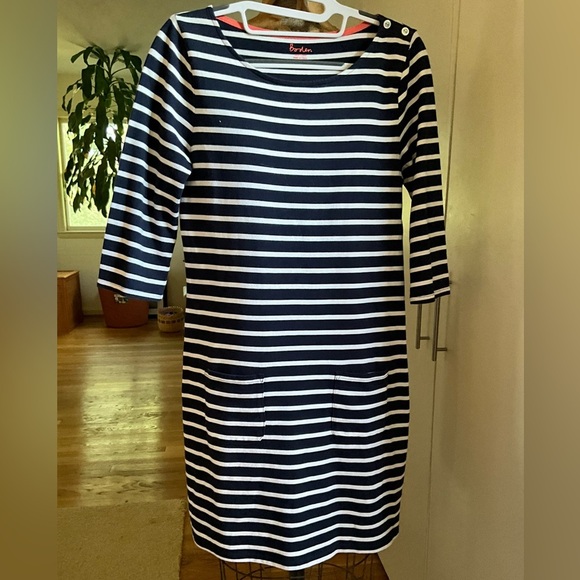 EUC Boden nautical Breton Stripe semi-fitted sheath dress, size 4 MSRP $118 - Picture 3 of 16